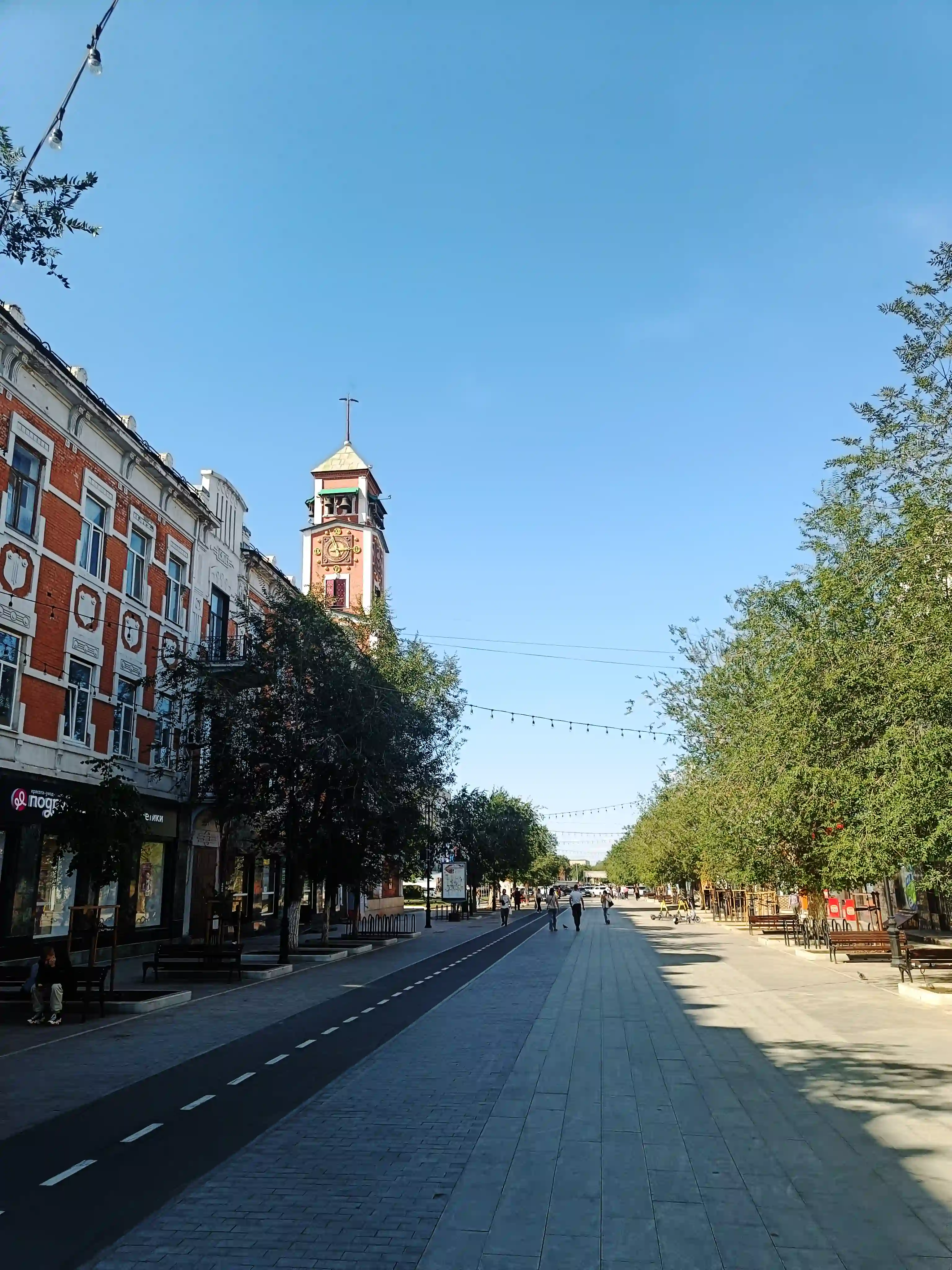 Прогулочная улица Оренбурга